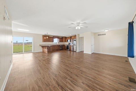 Tiny photo for 4234 E 550 S, Bluffton, IN 46714 (MLS # 202644865)