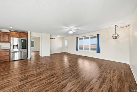 Tiny photo for 4234 E 550 S, Bluffton, IN 46714 (MLS # 202644865)
