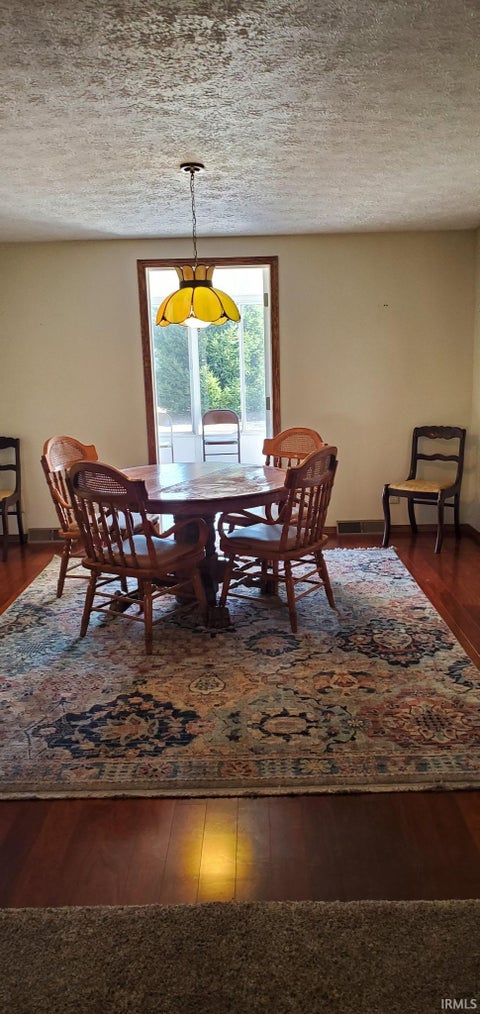 Tiny photo for 2309 Meiser Drive, Rochester, IN 46975 (MLS # 202626803)