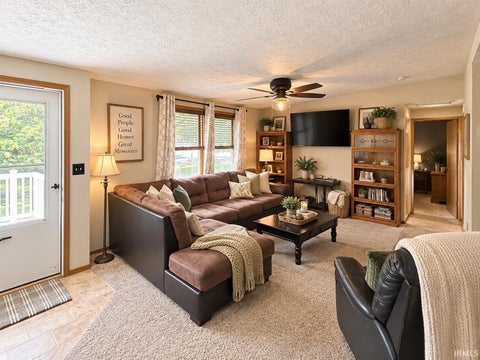 Tiny photo for 2309 Meiser Drive, Rochester, IN 46975 (MLS # 202626803)