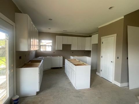 Tiny photo for 2540 Chrystal Woods Drive, Kokomo, IN 46901 (MLS # 202609819)