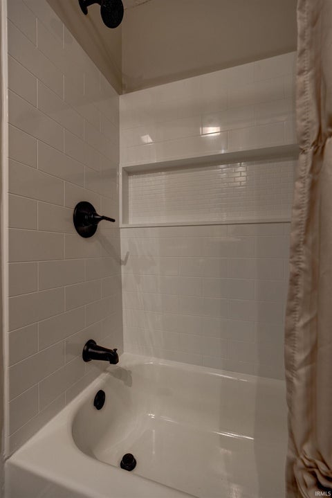 Tiny photo for 649 W Donder Lane, Santa Claus, IN 47579 (MLS # 202627738)