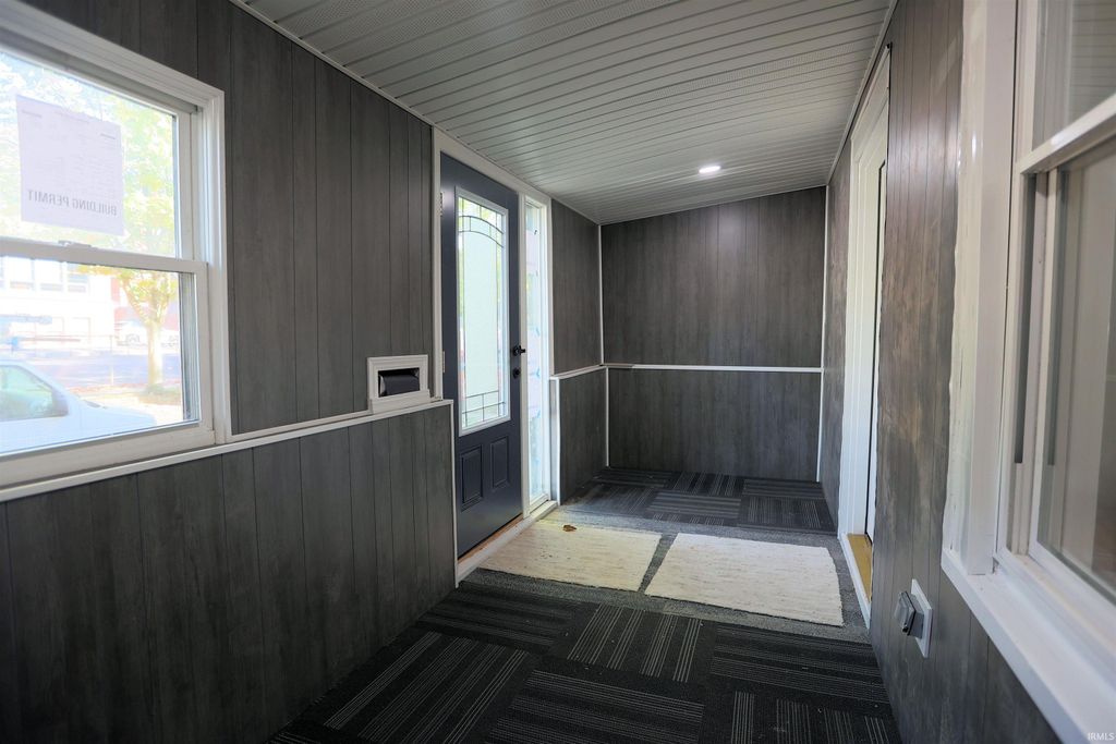 Photo of 2102 Webster Street, Fort Wayne, IN 46802 (MLS # 202541599)