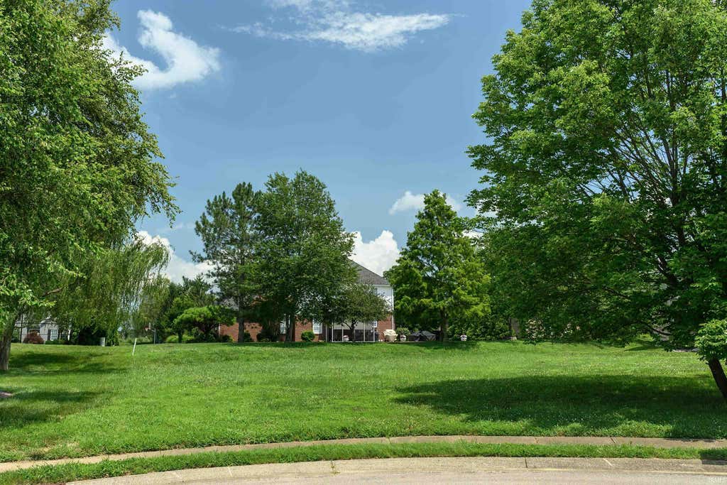 Photo of 2200 Pebble Beach Drive, Newburgh, IN 47630 (MLS # 202626788)