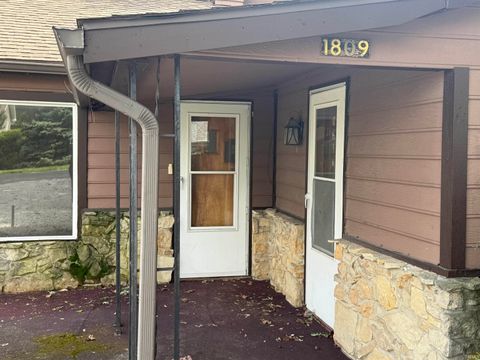 Tiny photo for 1809 E Wheeler Street, Kokomo, IN 46902 (MLS # 202615848)