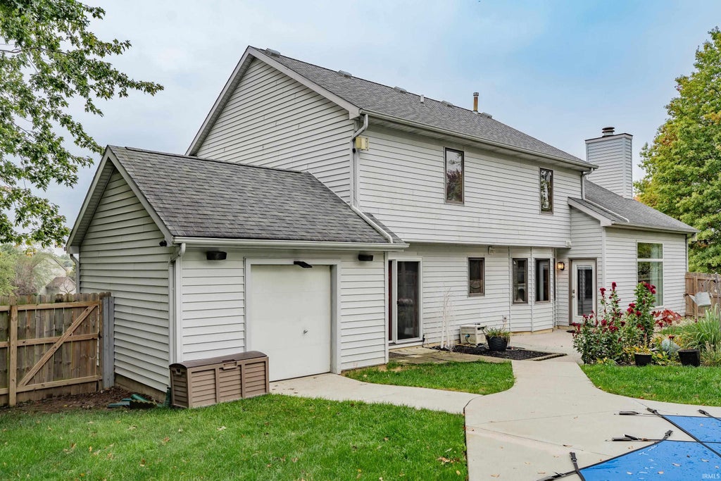 Photo of 11326 Lyndhurst Court, Fort Wayne, IN 46845 (MLS # 202642932)