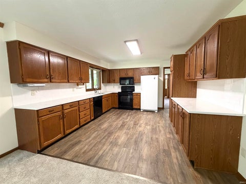 Tiny photo for 211 HARRISON Court, Greentown, IN 46936 (MLS # 202637153)