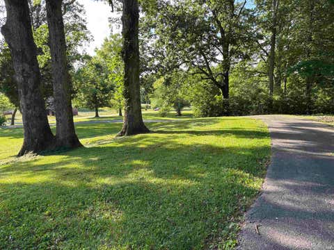 Tiny photo for 391 E County Road 200 N. Road, Paoli, IN 47454 (MLS # 202620835)
