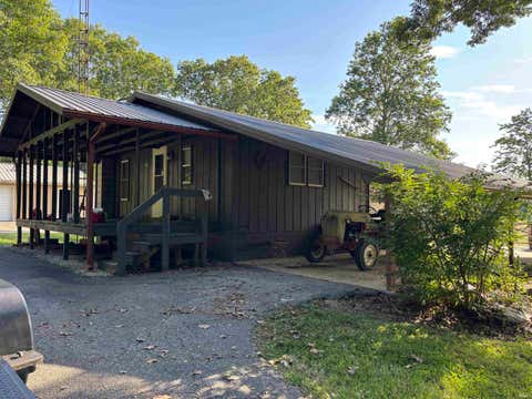 Tiny photo for 391 E County Road 200 N. Road, Paoli, IN 47454 (MLS # 202620835)