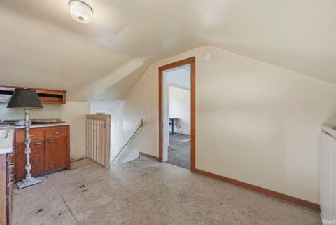 Tiny photo for 1111 Stophlet Street, Fort Wayne, IN 46802 (MLS # 202643586)