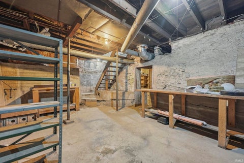 Tiny photo for 1111 Stophlet Street, Fort Wayne, IN 46802 (MLS # 202643586)