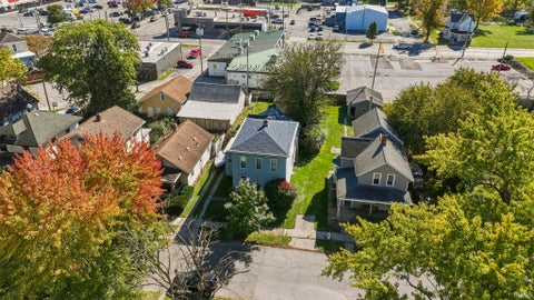 Tiny photo for 1111 Stophlet Street, Fort Wayne, IN 46802 (MLS # 202643586)