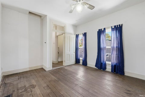 Tiny photo for 1111 Stophlet Street, Fort Wayne, IN 46802 (MLS # 202643586)