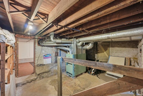 Tiny photo for 1111 Stophlet Street, Fort Wayne, IN 46802 (MLS # 202643586)