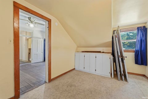 Tiny photo for 1111 Stophlet Street, Fort Wayne, IN 46802 (MLS # 202643586)
