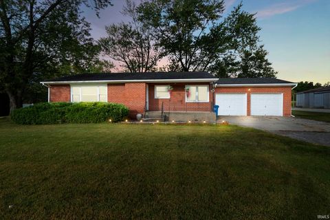 Photo of 3497 N US HWY 33, Churubusco, IN 46723 (MLS # 202540646)