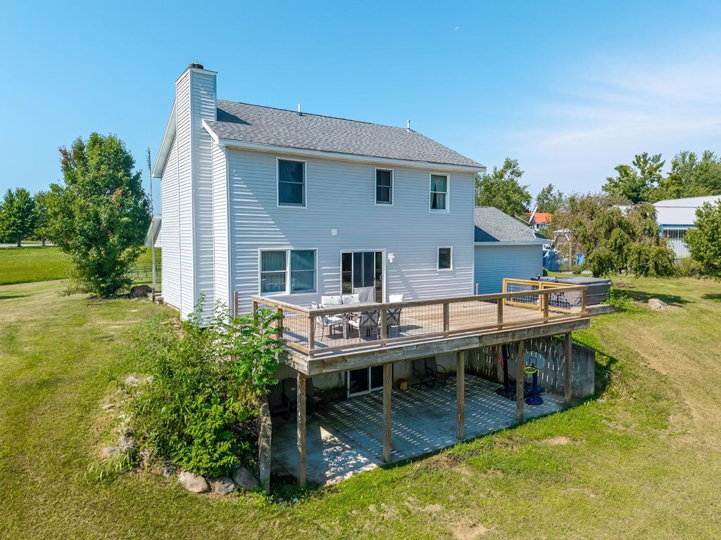 Photo of 3128 S 600 W, Pleasant Lake, IN 46779 (MLS # 202636844)