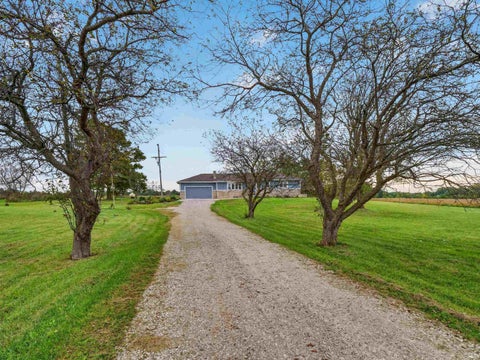 Tiny photo for 2733 State Road 327, Corunna, IN 46730 (MLS # 202641889)