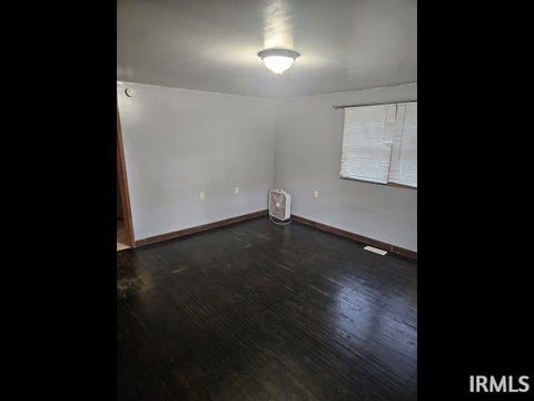 Tiny photo for 309 W 8Th Street, Muncie, IN 47302 (MLS # 202635095)