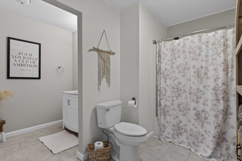 Tiny photo for 30 EMS T6A Lane, Leesburg, IN 46538 (MLS # 202637801)