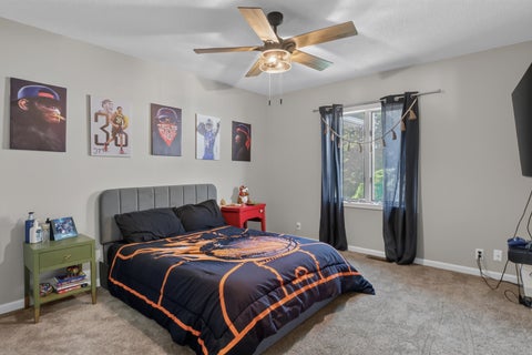 Tiny photo for 30 EMS T6A Lane, Leesburg, IN 46538 (MLS # 202637801)