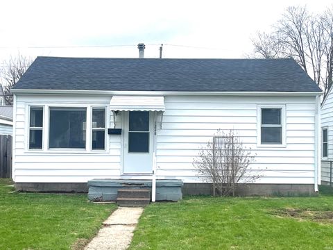 Photo of 1226 N Burk Street, Kokomo, IN 46901 (MLS # 202609728)