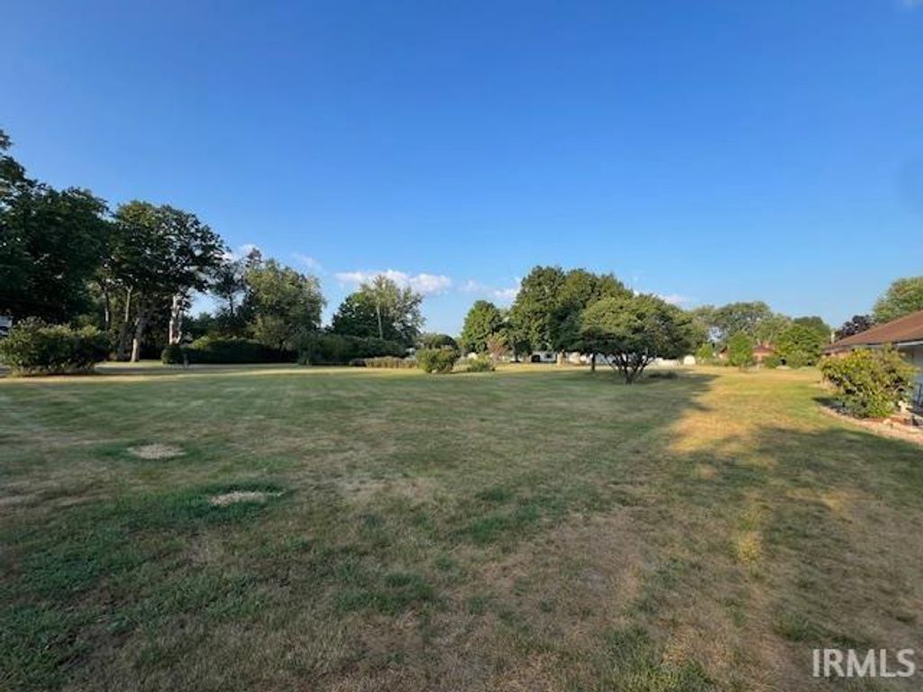 Photo of 11896 Vistula Road, Osceola, IN 46561 (MLS # 202609730)