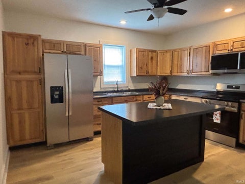 Tiny photo for 108 W Hefron Street, Washington, IN 47501 (MLS # 202638826)