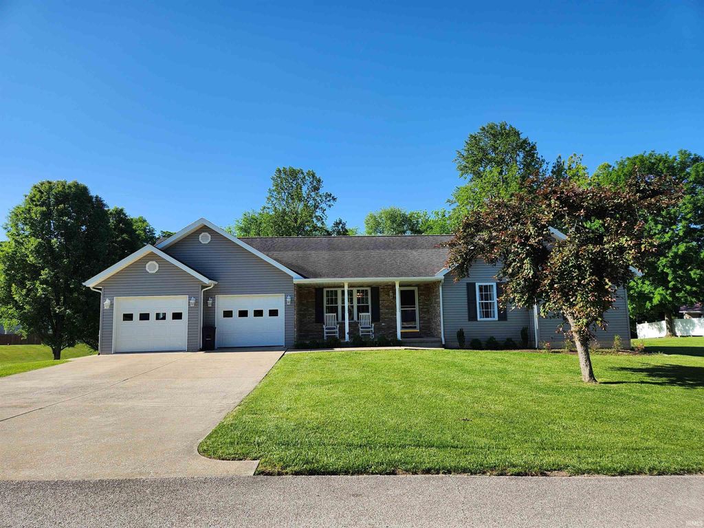 Photo of 225 New Sandpit Acres, Bedford, IN 47421 (MLS # 202617962)