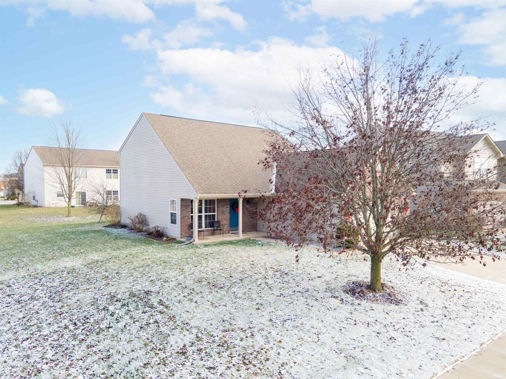 Photo of 4301 S Thompson Drive, Marion, IN 46953 (MLS # 202549408)