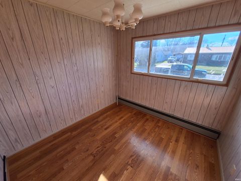 Tiny photo for 2906 N Waugh Street, Kokomo, IN 46901 (MLS # 202612628)