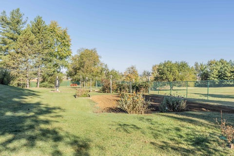 Tiny photo for 15220 Old State Road, Evansville, IN 47725 (MLS # 202643616)