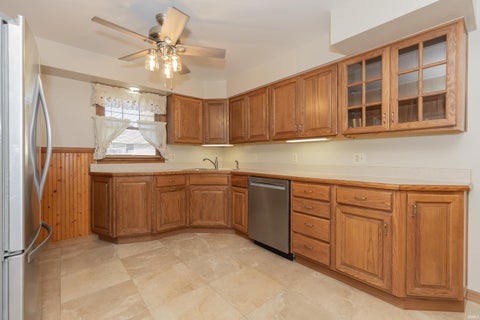 Tiny photo for 15220 Old State Road, Evansville, IN 47725 (MLS # 202643616)