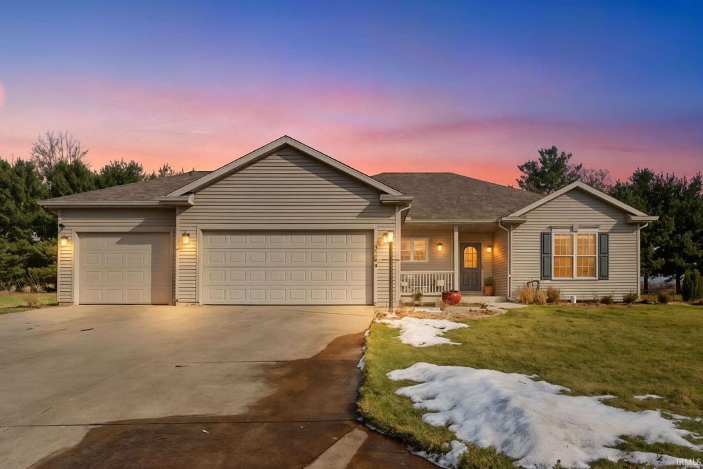 Photo of 60600 Ashton Way, Elkhart, IN 46517 (MLS # 202605020)