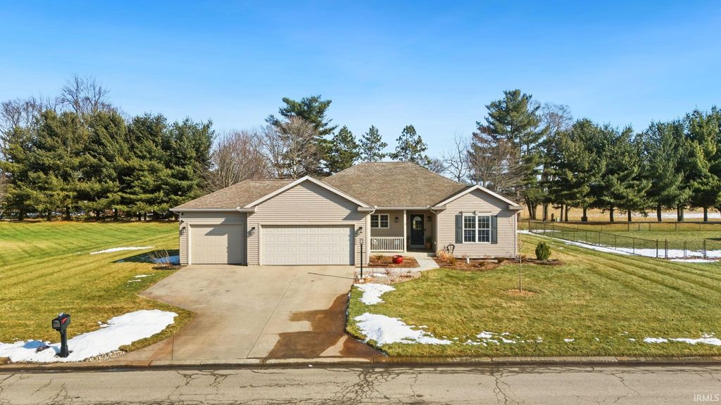 Photo of 60600 Ashton Way, Elkhart, IN 46517 (MLS # 202605020)