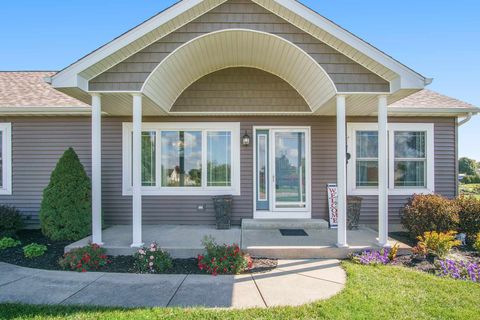 Photo of 65650 Tropicana Avenue, Goshen, IN 46528 (MLS # 202603001)