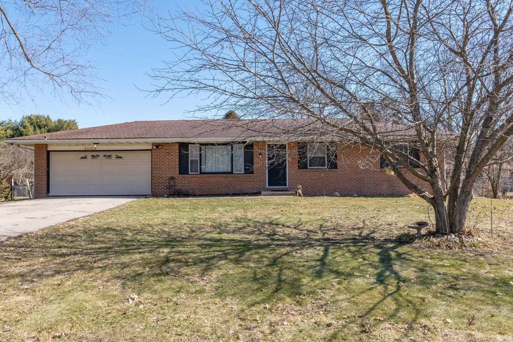 Photo of 53788 CR 1 Road, Elkhart, IN 46514 (MLS # 202606779)
