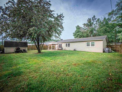 Tiny photo for 922 Forest Glen Drive, Evansville, IN 47712 (MLS # 202536113)