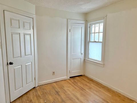 Tiny photo for 2405 E 3rd Street, Anderson, IN 46012 (MLS # 202548611)