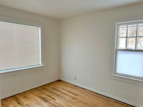 Tiny photo for 2405 E 3rd Street, Anderson, IN 46012 (MLS # 202548611)