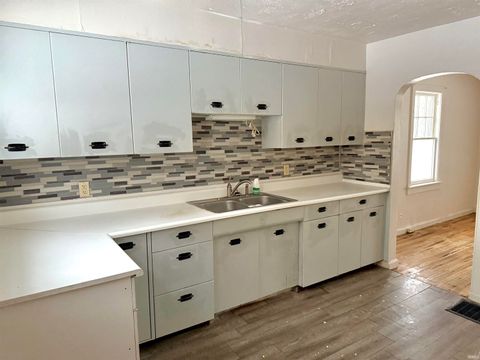 Tiny photo for 2405 E 3rd Street, Anderson, IN 46012 (MLS # 202548611)