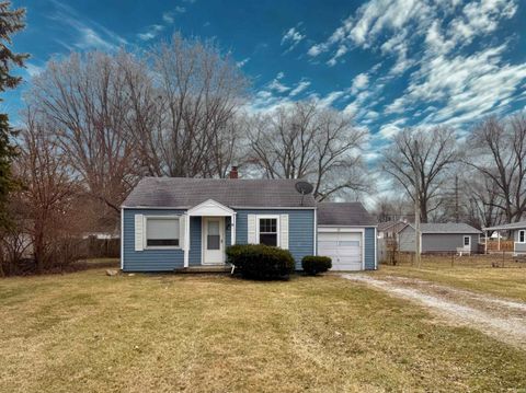 Tiny photo for 2405 E 3rd Street, Anderson, IN 46012 (MLS # 202548611)