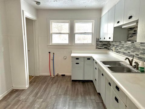 Tiny photo for 2405 E 3rd Street, Anderson, IN 46012 (MLS # 202548611)