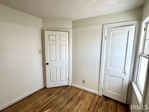 Tiny photo for 2405 E 3rd Street, Anderson, IN 46012 (MLS # 202548611)