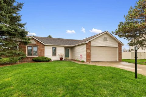 Photo of 207 Peggy Lane, Avilla, IN 46710 (MLS # 202611873)