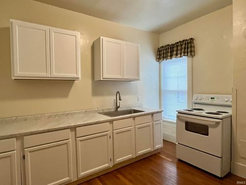 Tiny photo for 630 W Main Street, Peru, IN 46970 (MLS # 202548870)