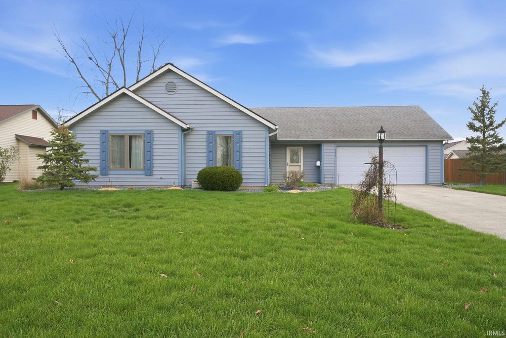 Photo of 6232 Verandah Lane, Fort Wayne, IN 46835 (MLS # 202611787)