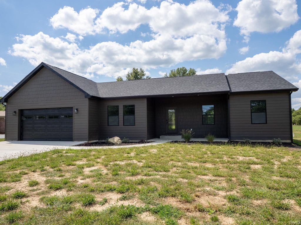 Photo of 3149 N West Shafer Drive, Monticello, IN 47960 (MLS # 202602736)
