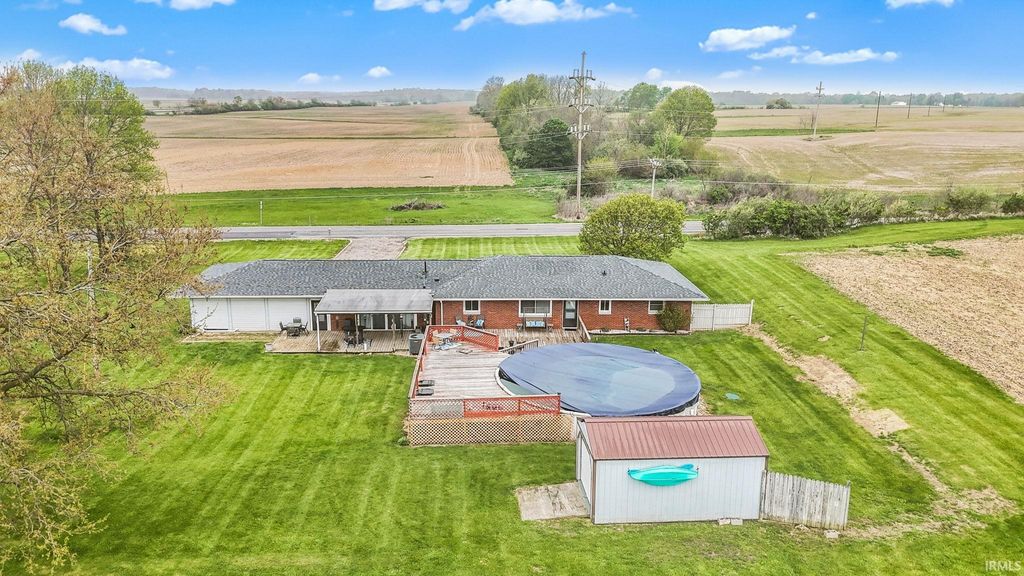 Photo of 1517 S State Road 115 Road, Wabash, IN 46992 (MLS # 202614999)
