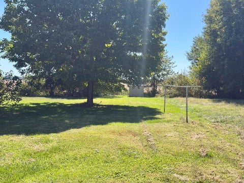 Tiny photo for 226 E South Street, Yeoman, IN 47997 (MLS # 202641455)